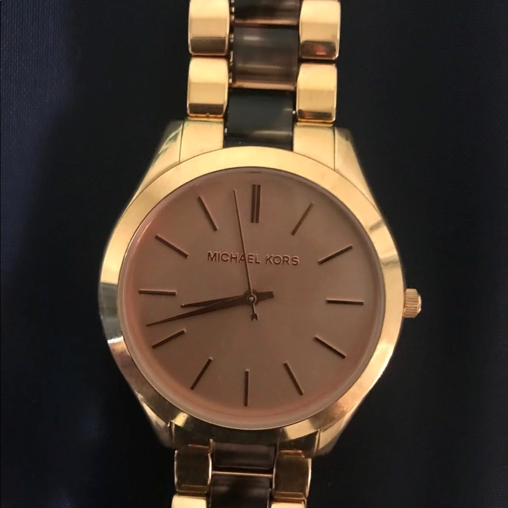 Michael Kors Watch - Picture 3 of 5